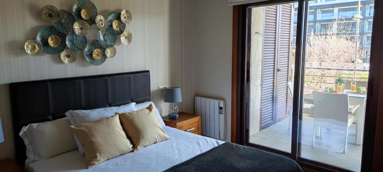 Acogedor Apartamento Con Terraza En Portonovo Bagian luar foto