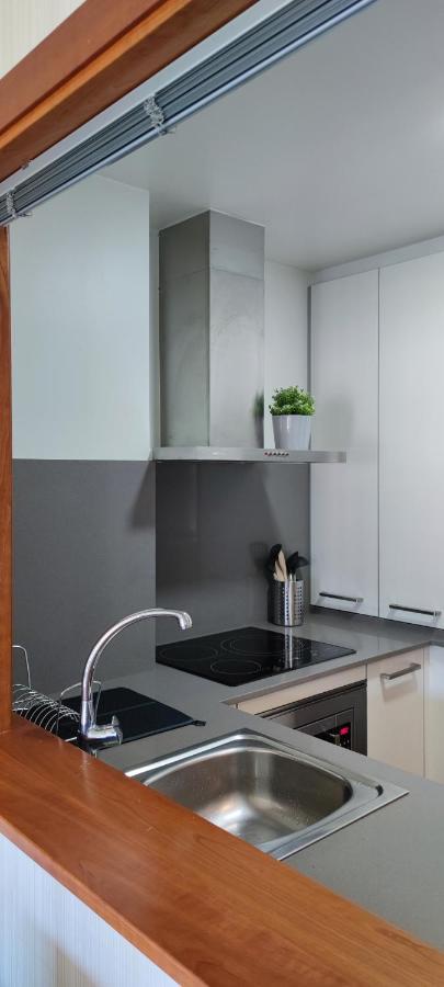 Acogedor Apartamento Con Terraza En Portonovo Bagian luar foto